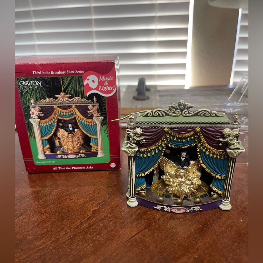 Carlton Cards Phantom of the Opera Ornament